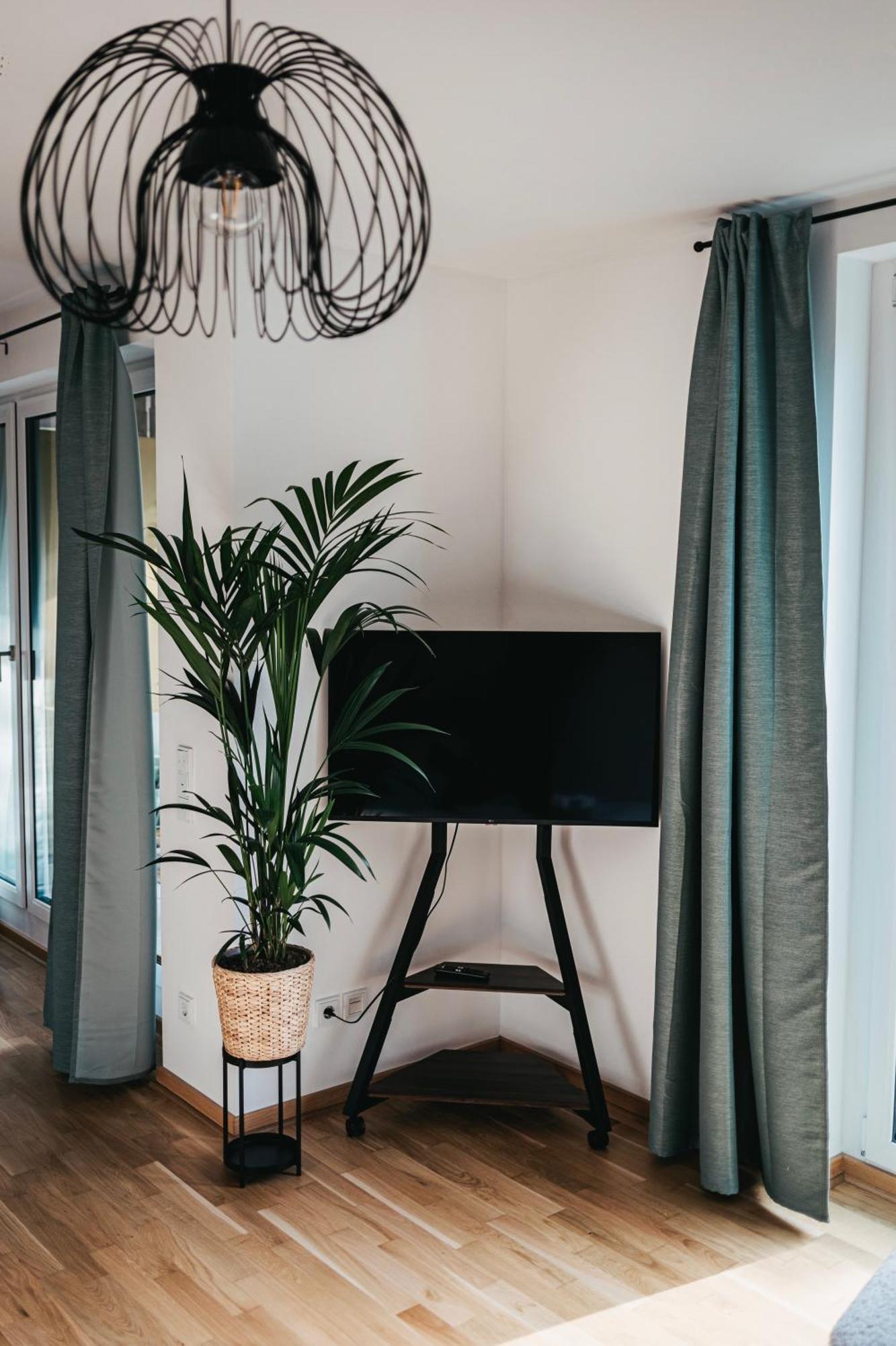 Neue Wohnung Im Zentrum Dresda Esterno foto